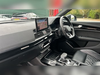 Used Audi Q5 2023 for sale - 76161304: Photo