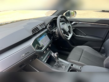 Used Audi Q3 2021 for sale - 75393870: Photo