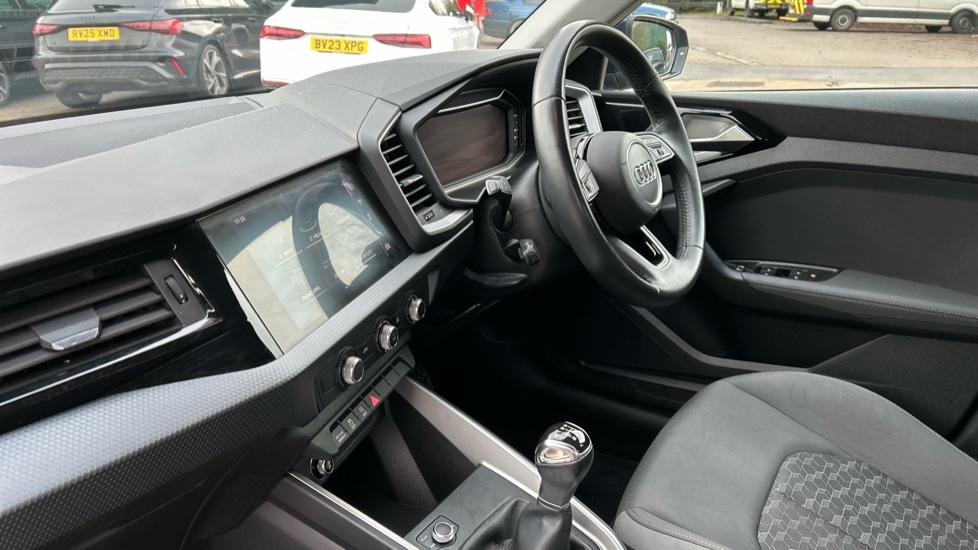 Used Audi A1 2019 for sale - 76684235: Photo 2