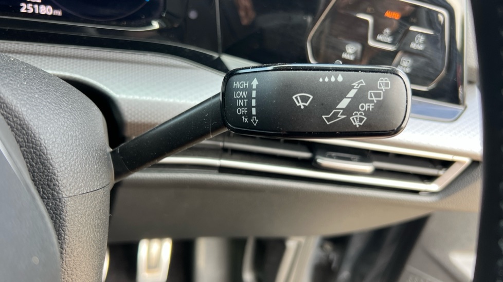 Used Volkswagen Golf 2022 for sale - 76868980: Photo 37