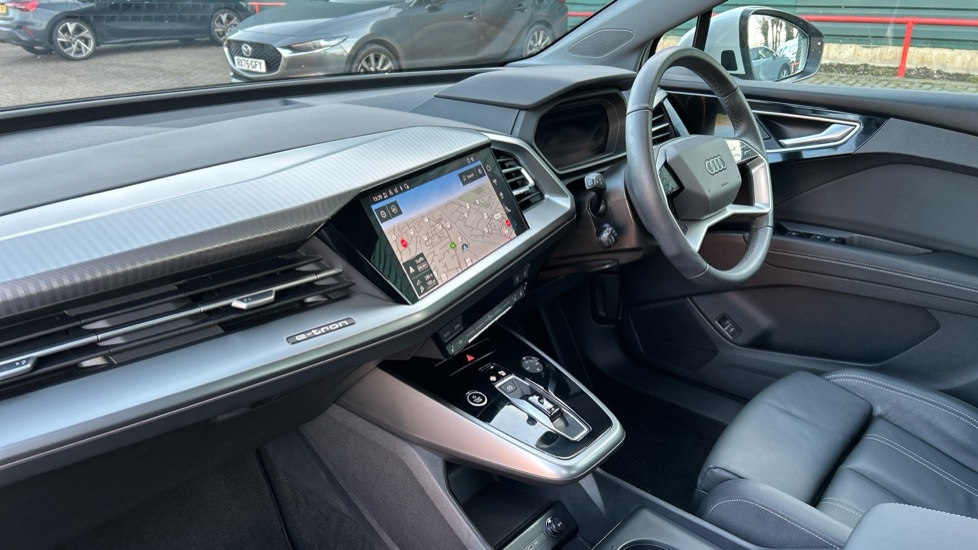 Used Audi Q4 e-tron 2025 for sale - 76872791: Photo 2