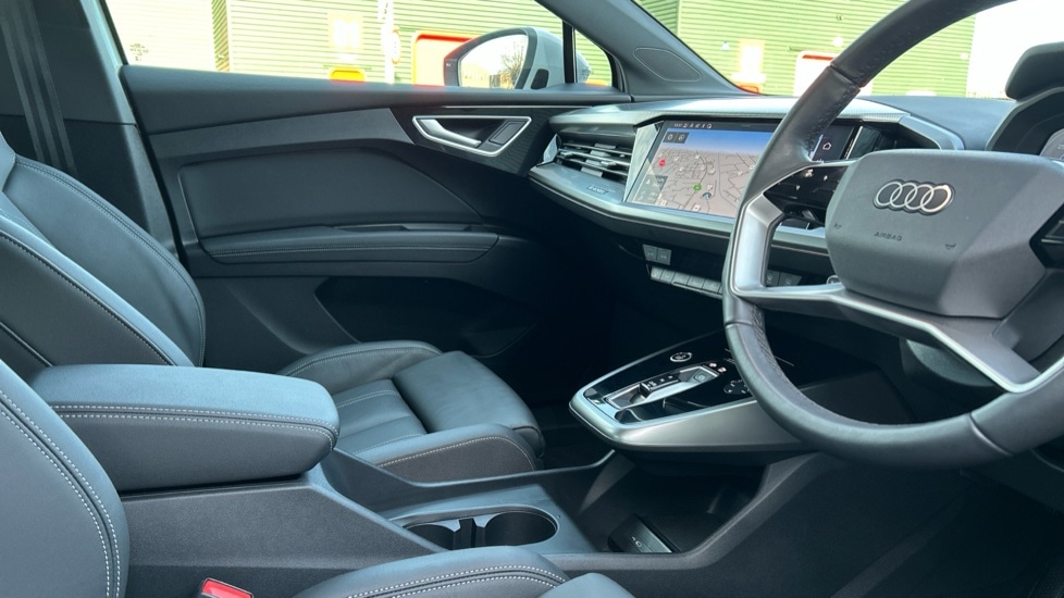 Used Audi Q4 e-tron 2025 for sale - 76872791: Photo 27