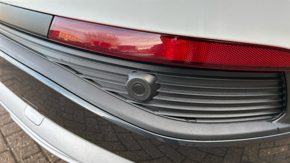 Used Audi Q4 e-tron 2025 for sale - 76872791: Photo 44