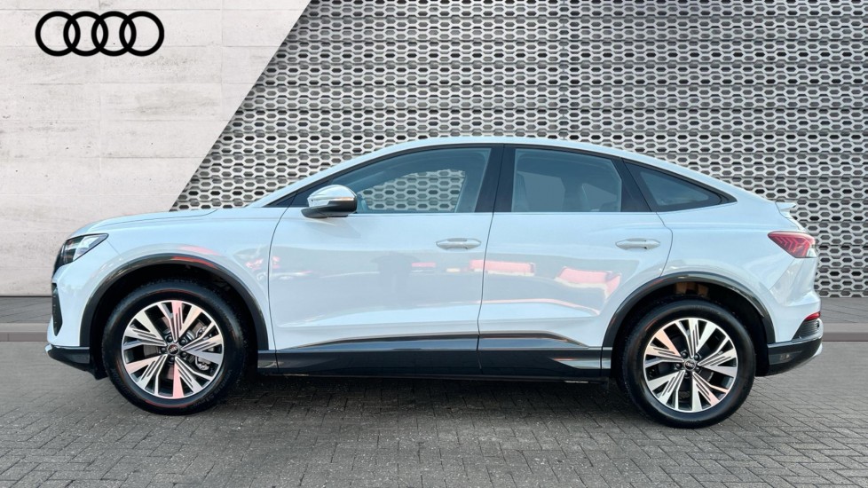 Used Audi Q4 e-tron 2025 for sale - 76872791: Photo 9