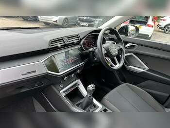 Used Audi Q3 2022 for sale - 76229184: Photo