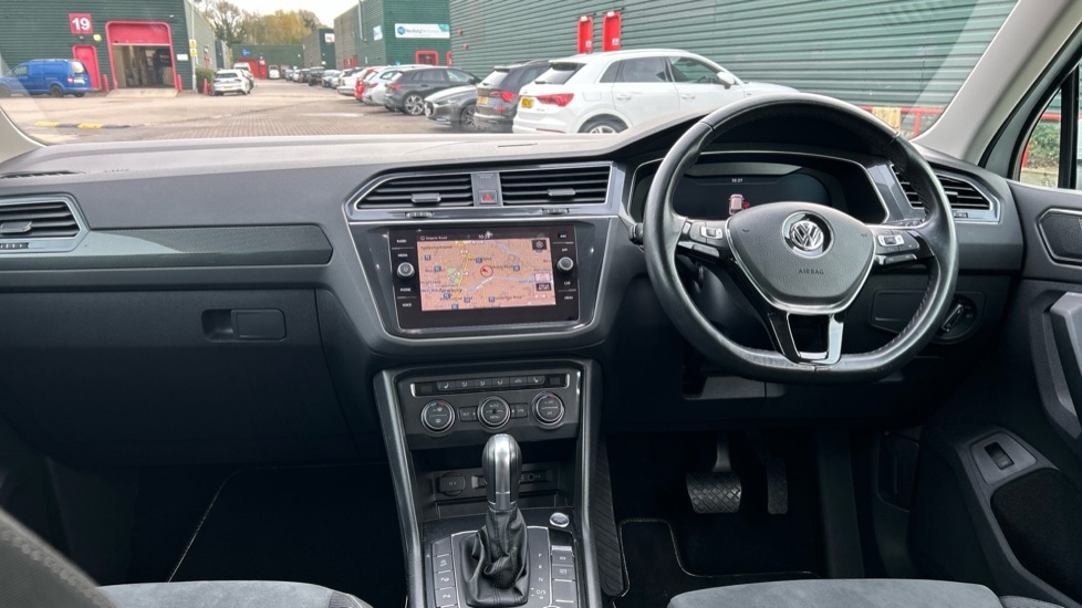 Used Volkswagen Tiguan 2018 for sale - 76870685: Photo 11