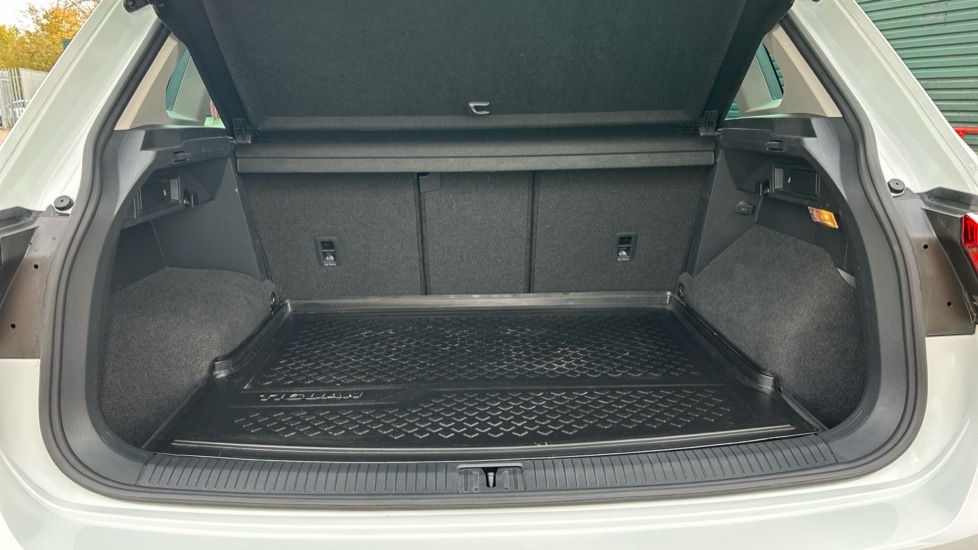 Used Volkswagen Tiguan 2018 for sale - 76870685: Photo 15