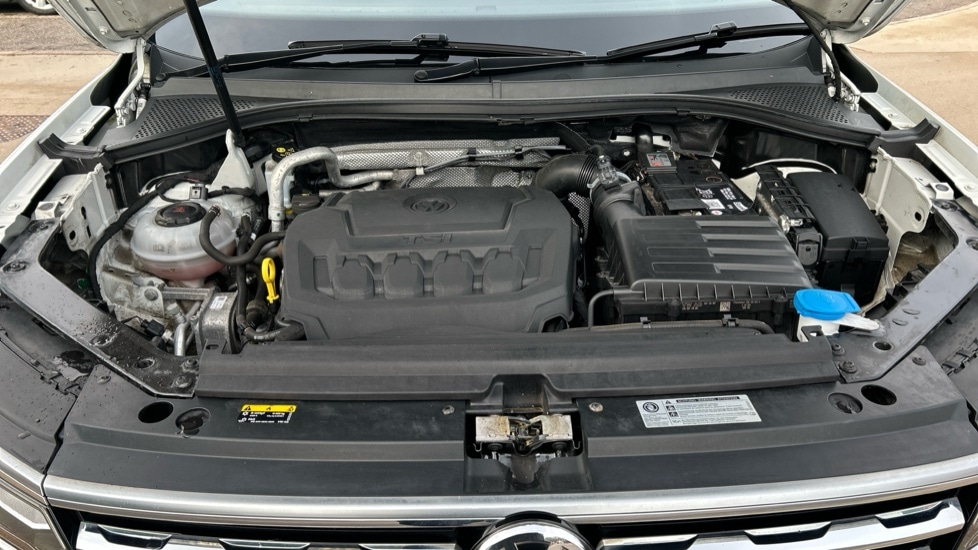 Used Volkswagen Tiguan 2018 for sale - 76870685: Photo 16