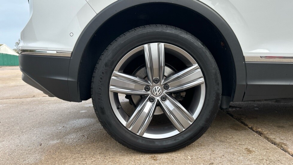 Used Volkswagen Tiguan 2018 for sale - 76870685: Photo 18