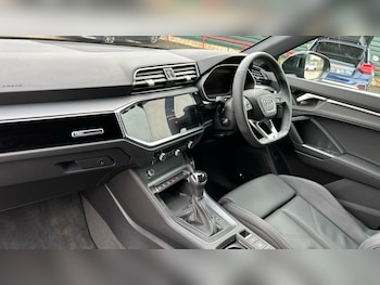 Used Audi Q3 2025 for sale - 76874260: Photo