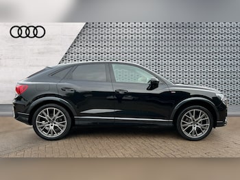 Used Audi Q3 2025 for sale - 76874260: Photo
