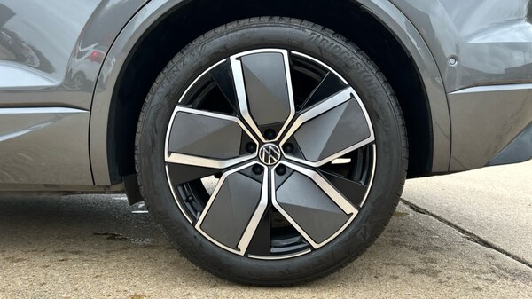 Used Volkswagen Touareg 2024 for sale - 76272985: Photo 18