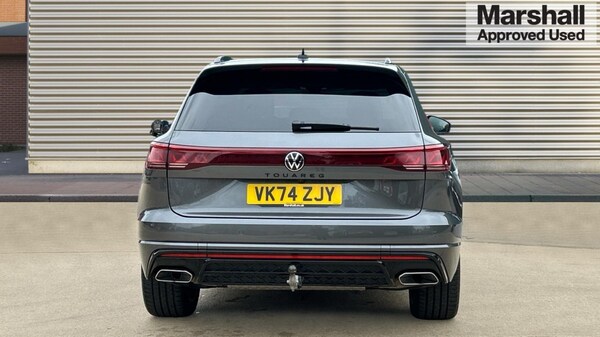 Used Volkswagen Touareg 2024 for sale - 76272985: Photo 4