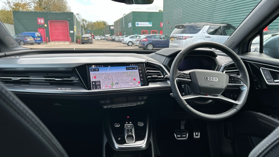 Used Audi Q4 e-tron 2025 for sale - 76873928: Photo 12