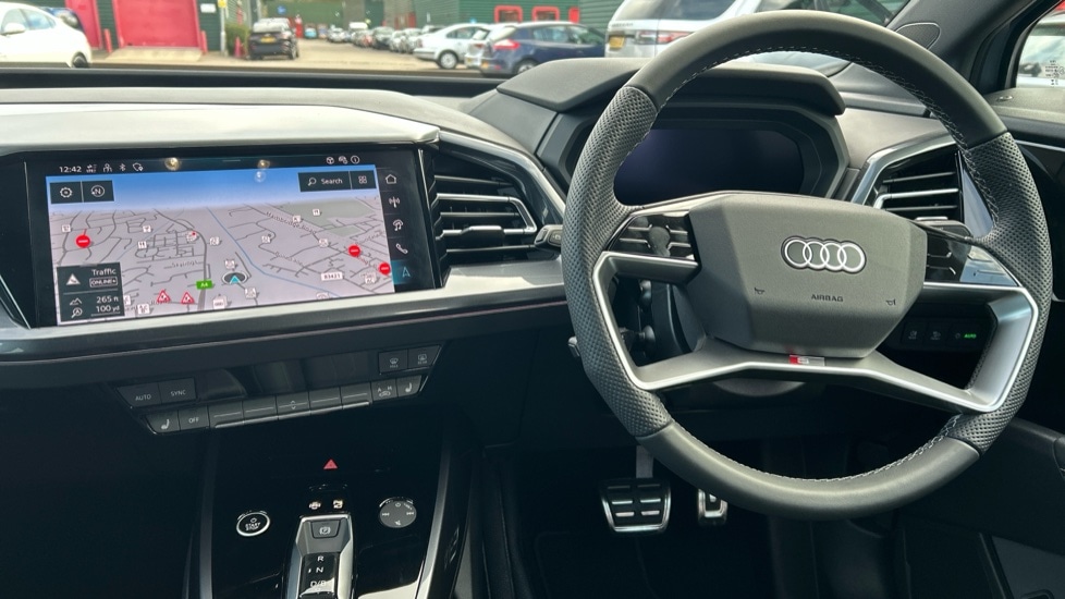 Used Audi Q4 e-tron 2025 for sale - 76873928: Photo 13