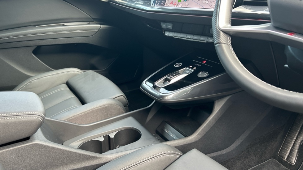 Used Audi Q4 e-tron 2025 for sale - 76873928: Photo 27