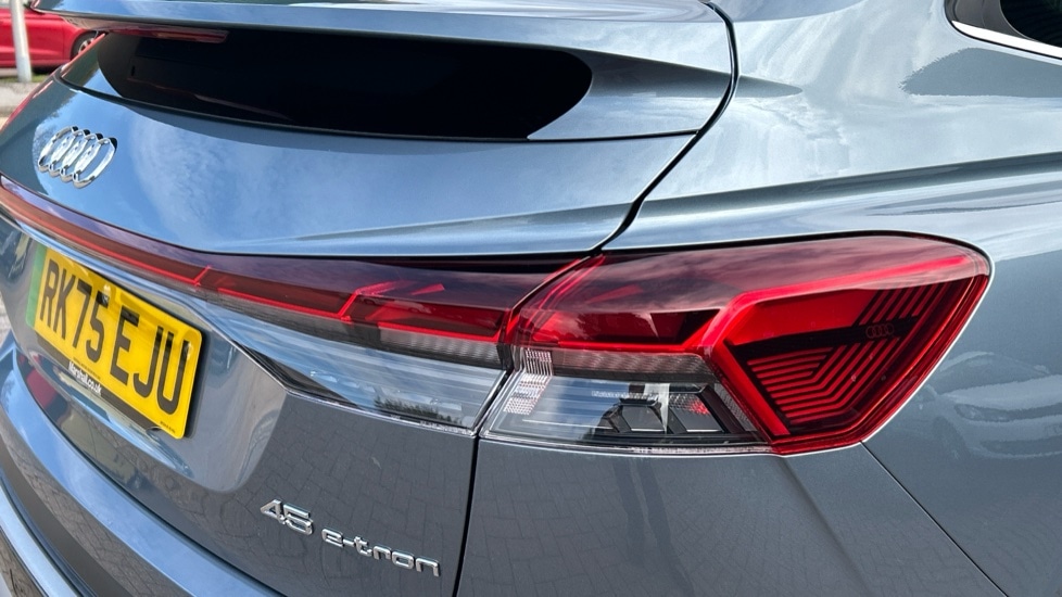 Used Audi Q4 e-tron 2025 for sale - 76873928: Photo 33