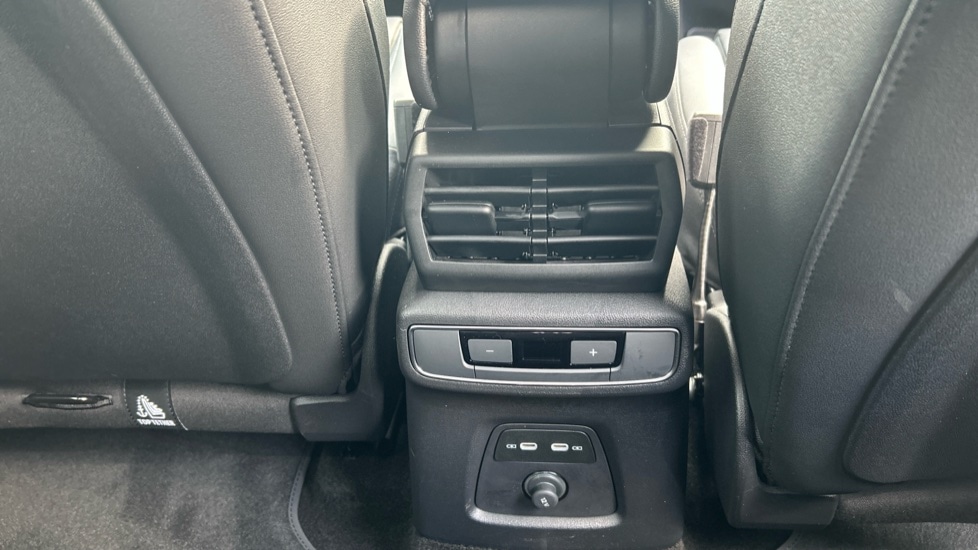 Used Audi Q4 e-tron 2025 for sale - 76873928: Photo 35