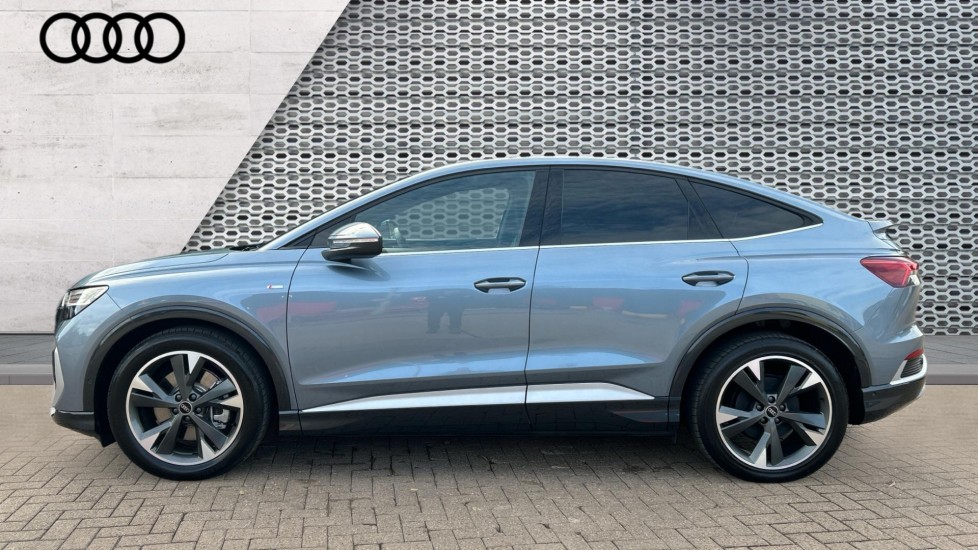 Used Audi Q4 e-tron 2025 for sale - 76873928: Photo 9