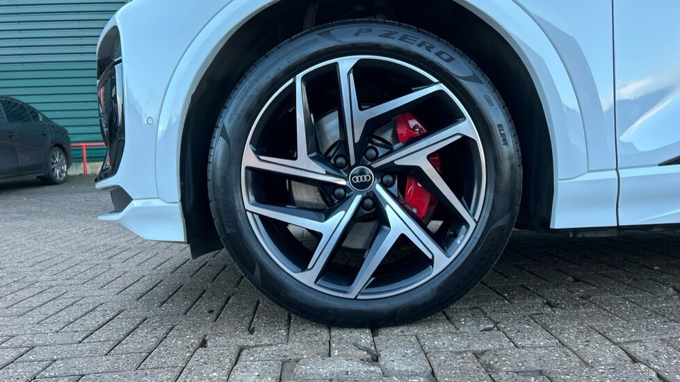 Used Audi Q6 e-tron 2025 for sale - 76872788: Photo 21