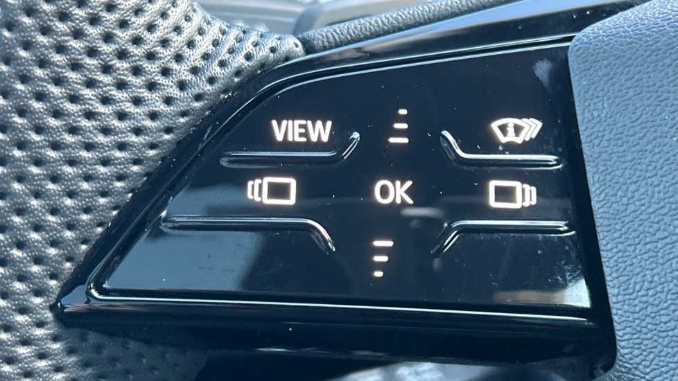 Used Audi Q6 e-tron 2025 for sale - 76872788: Photo 24