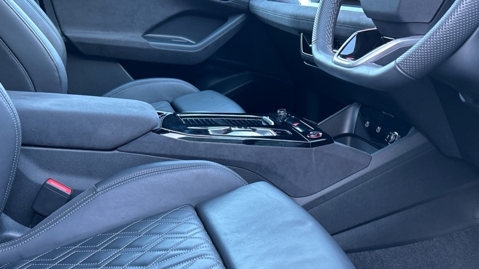 Used Audi Q6 e-tron 2025 for sale - 76872788: Photo 27