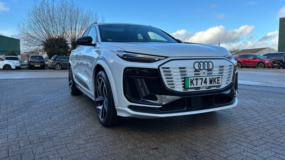 Used Audi Q6 e-tron 2025 for sale - 76872788: Photo 40