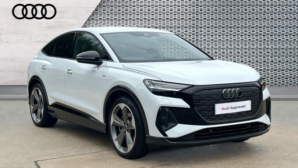 Used Audi Q4 e-tron 2024 for sale - 76474901: Photo 1