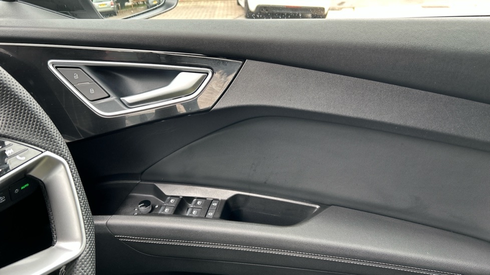 Used Audi Q4 e-tron 2024 for sale - 76474901: Photo 28