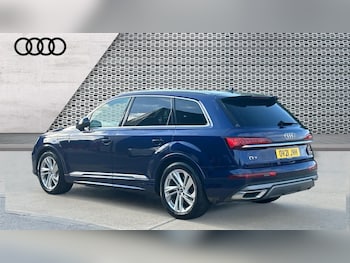 Used Audi Q7 2021 for sale - 76146007: Photo
