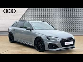 2023 - RS 4 TFSI Quattro Carbon Black 5dr Tiptronic