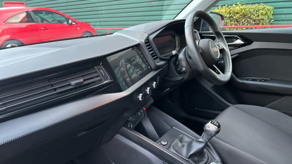 Used Audi A1 2023 for sale - 76273040: Photo 2