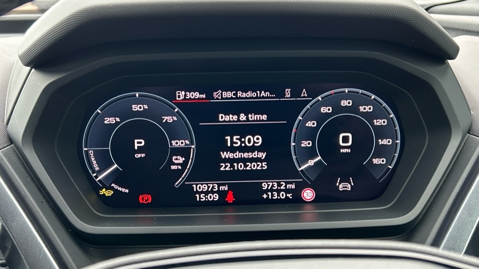 Used Audi Q4 e-tron 2025 for sale - 76332155: Photo 14