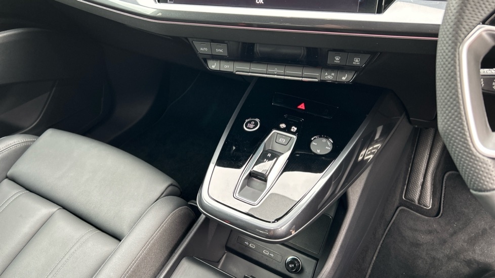 Used Audi Q4 e-tron 2025 for sale - 76332155: Photo 19