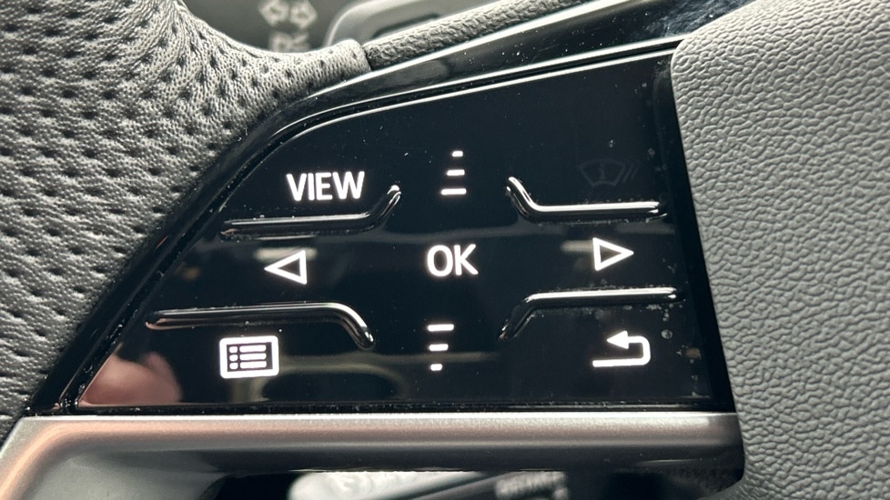 Used Audi Q4 e-tron 2025 for sale - 76332155: Photo 24