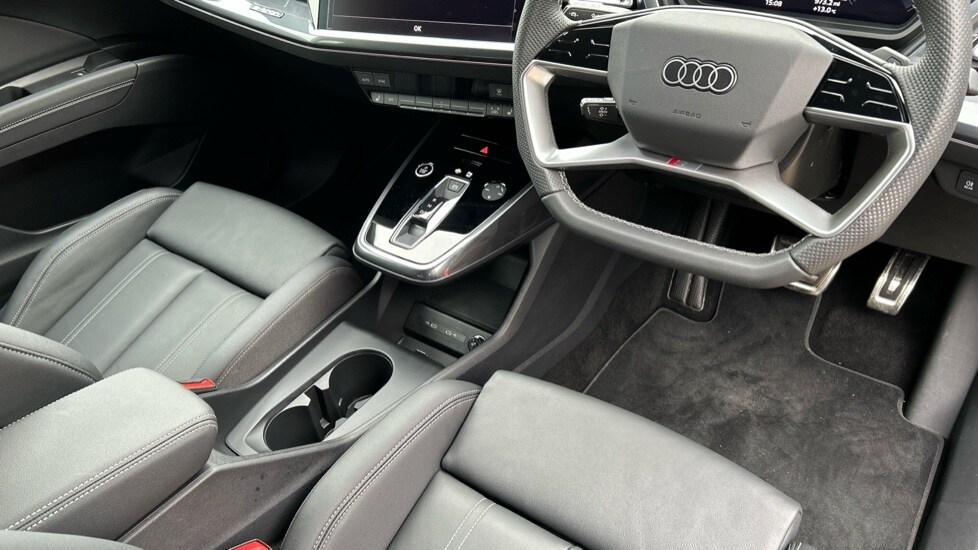 Used Audi Q4 e-tron 2025 for sale - 76332155: Photo 27