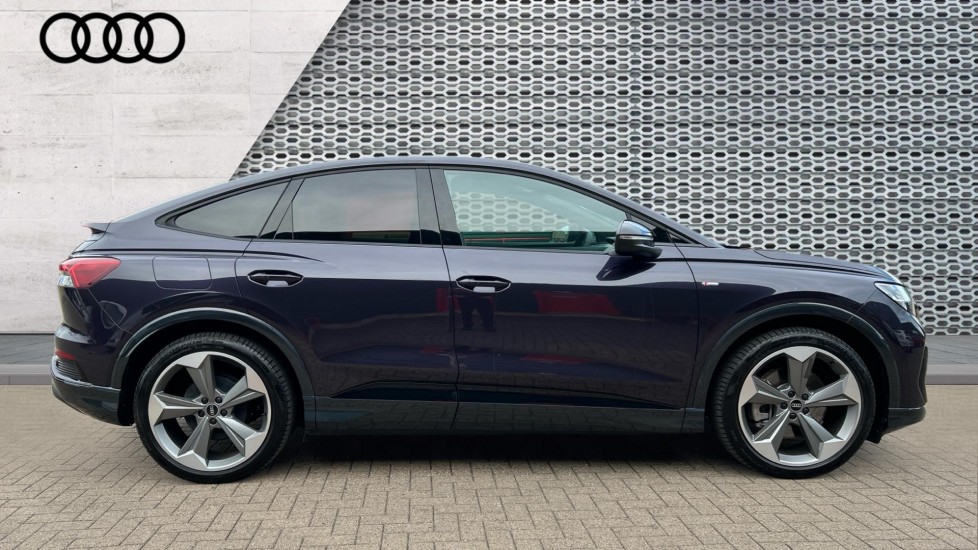 Used Audi Q4 e-tron 2025 for sale - 76332155: Photo 4
