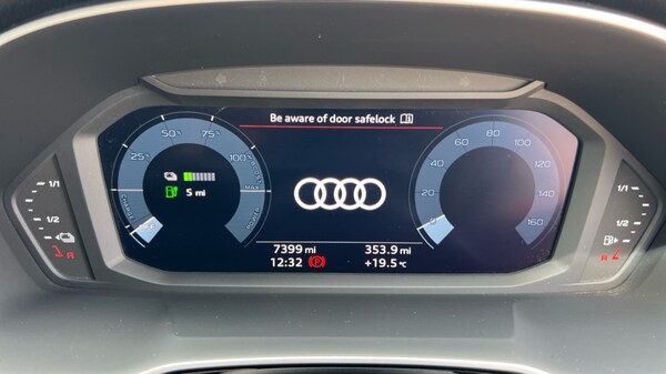 Used Audi Q3 2023 for sale - 75433890: Photo 14