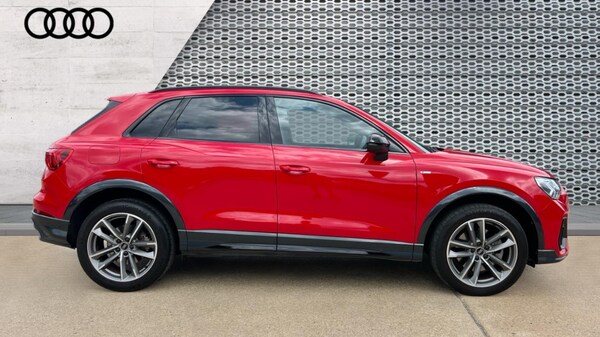 Used Audi Q3 2023 for sale - 75433890: Photo 4