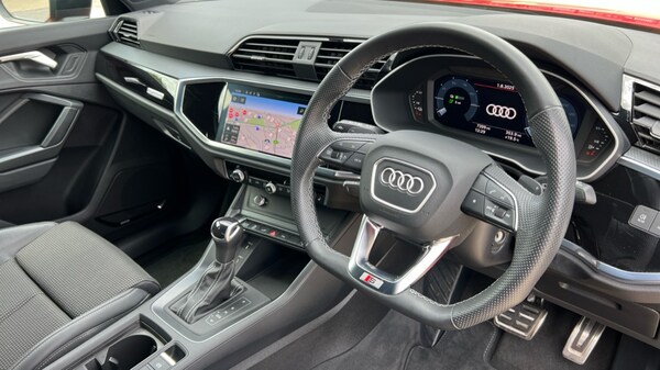 Used Audi Q3 2023 for sale - 75433890: Photo 6