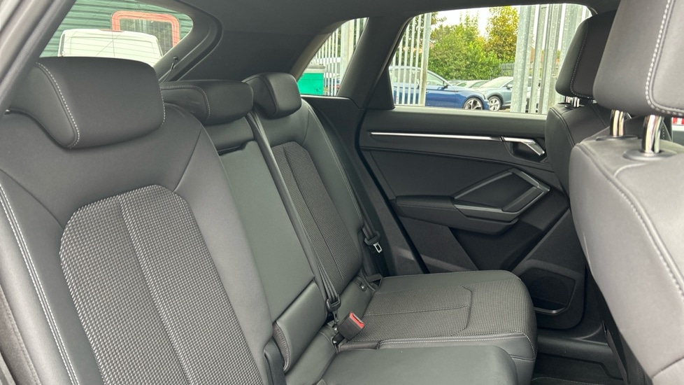 Used Audi Q3 2022 for sale - 76442035: Photo 15