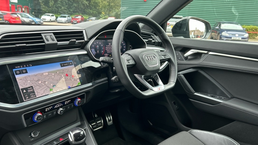 Used Audi Q3 2022 for sale - 76442035: Photo 2