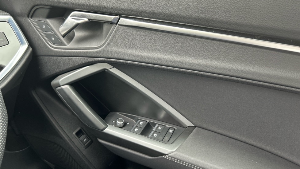 Used Audi Q3 2022 for sale - 76442035: Photo 28