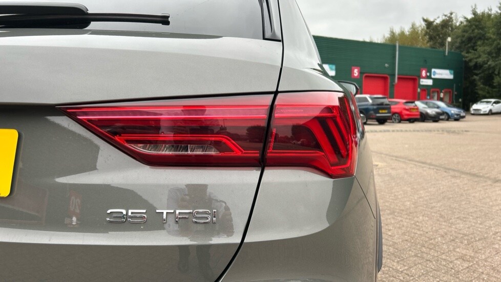 Used Audi Q3 2022 for sale - 76442035: Photo 33