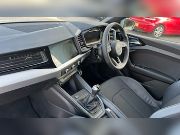 Used Audi A1 2024 for sale - 76229344: Photo 2