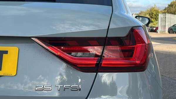 Used Audi A1 2024 for sale - 76229344: Photo 33