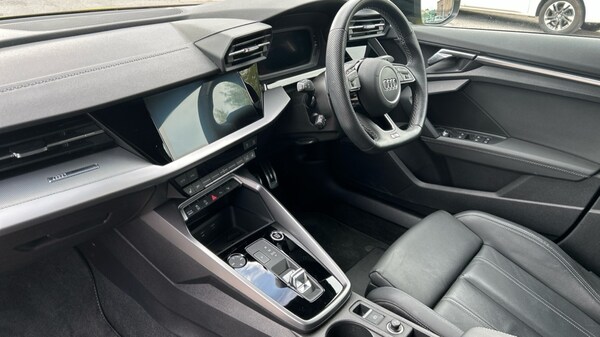 Used Audi A3 2023 for sale - 76079359: Photo 2