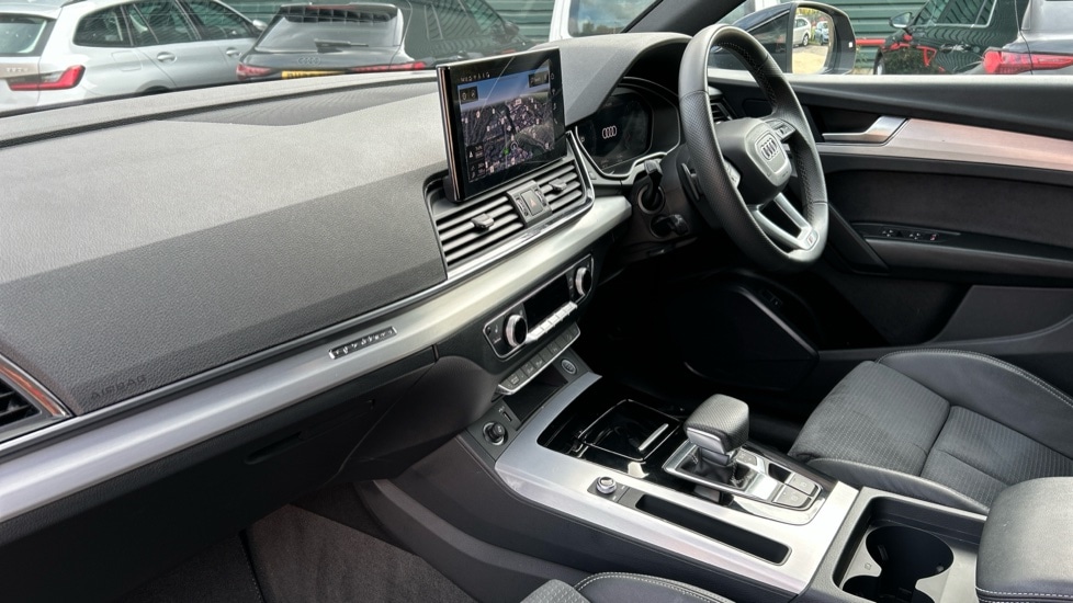 Used Audi Q5 2024 for sale - 76332226: Photo 2