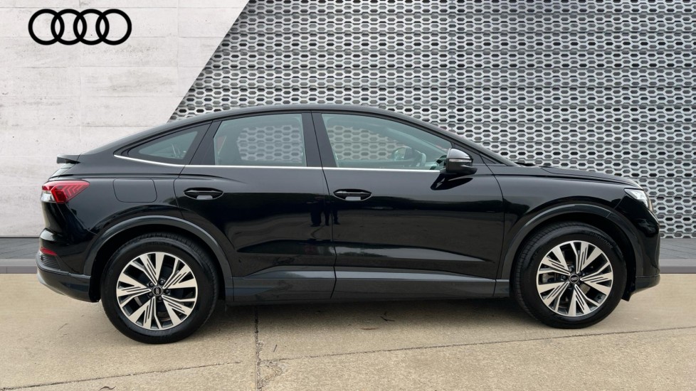 Used Audi Q4 e-tron 2024 for sale - 76442025: Photo 4