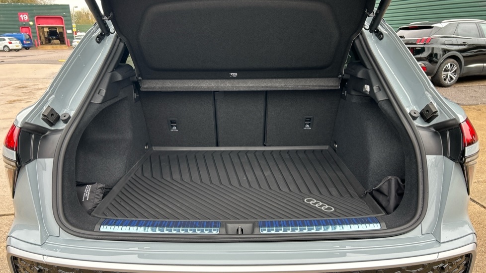 Used Audi Q3 2025 for sale - 76660966: Photo 18